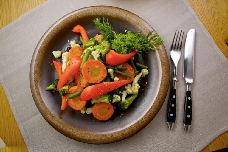 Vegetable salad for treating osteochondrosis