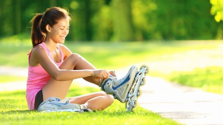 Roller skating to prevent joint disease